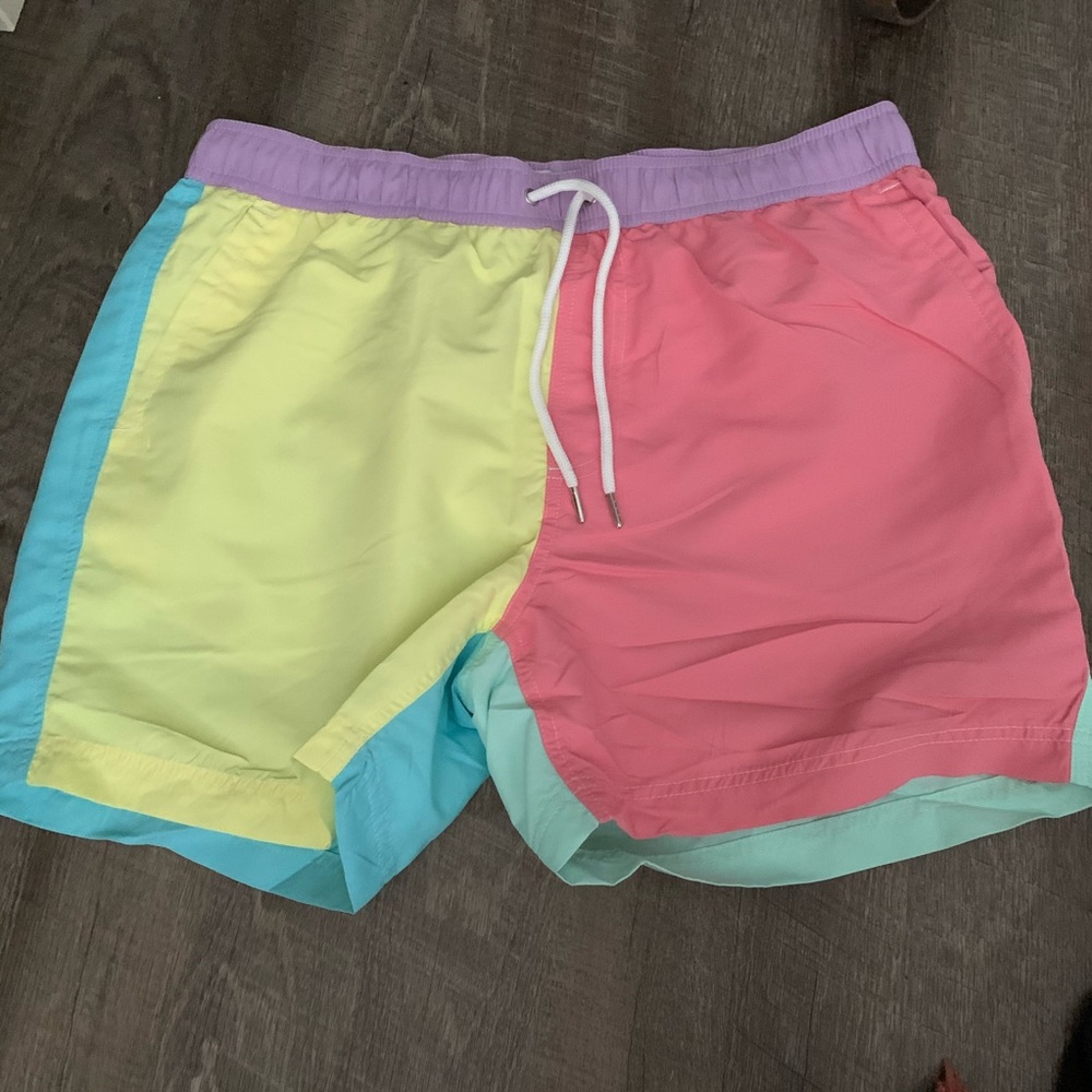 🚨SOLD🚨 forever 21 men’s color block swim shorts
